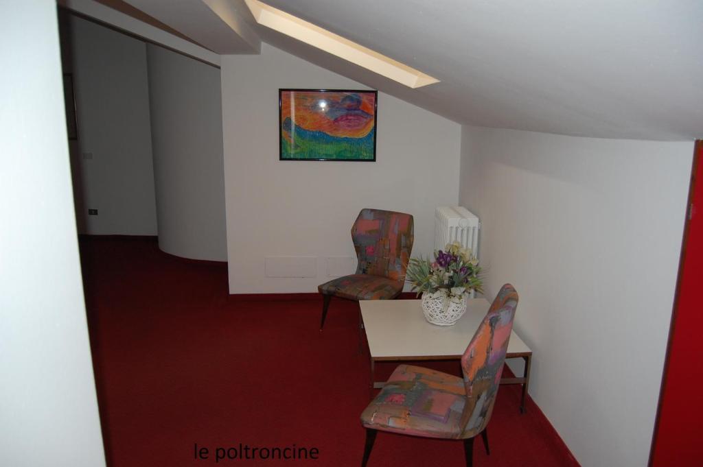 La Rotonda Hotell Pergine Valsugana Rum bild