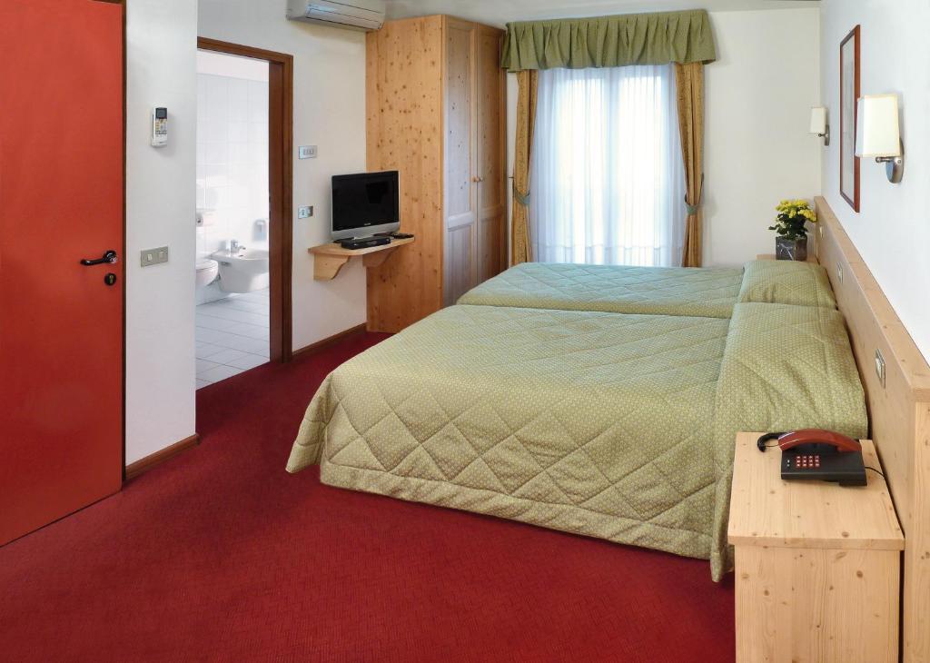 La Rotonda Hotell Pergine Valsugana Rum bild