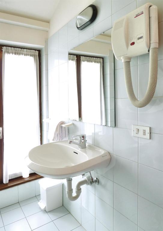 La Rotonda Hotell Pergine Valsugana Rum bild